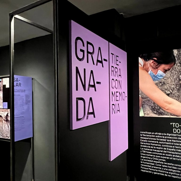 Granada<br>Tierra con memoria